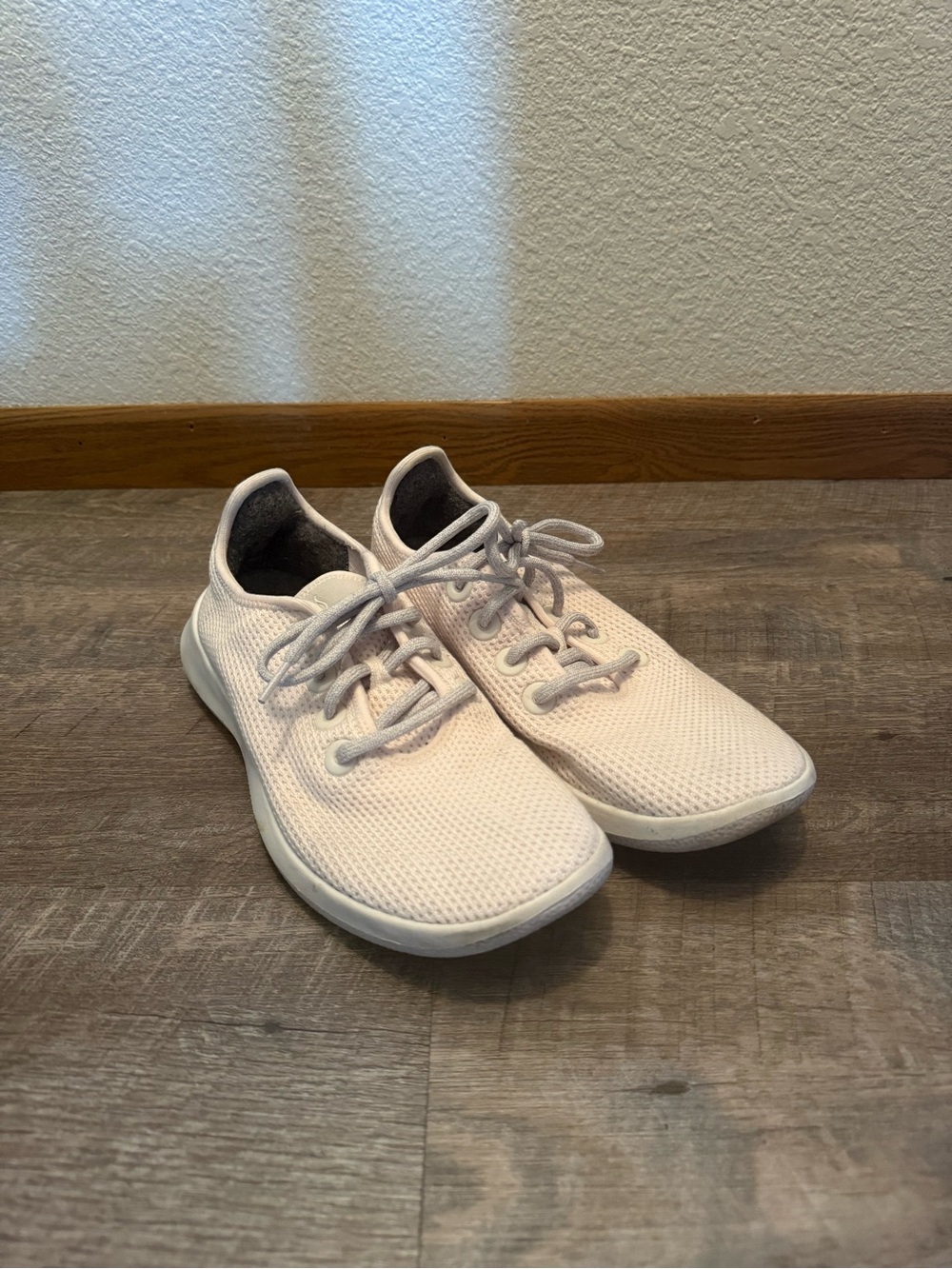 allbirds light pink women's sneakers